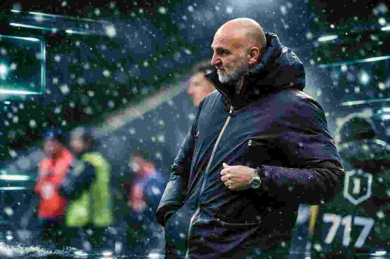 «Крылья Советов» сменили тренера: Адиев ушёл, команду возглавил Булатов