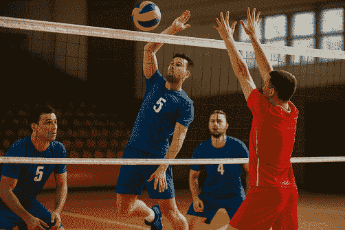 Игра в волейбол: командное искусство и сила единства