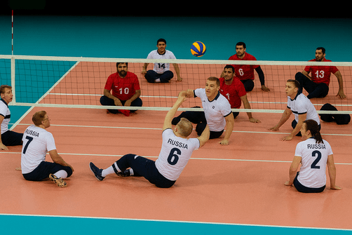 Волейбол сидя: сила духа и движение без границ